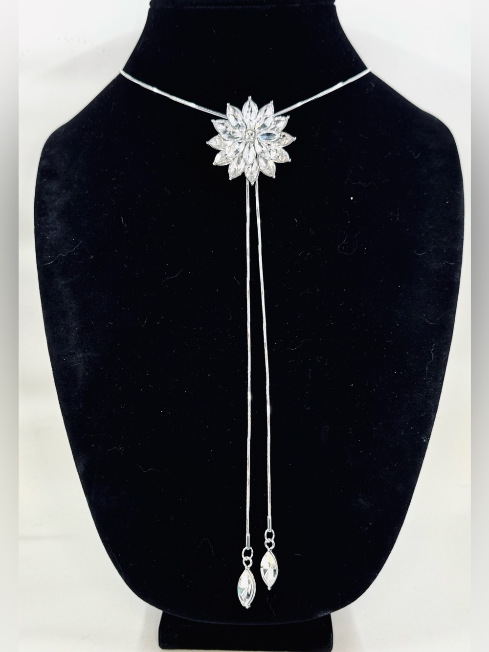 Vintage Silver Tone Layered Rhinestone Flower Floral Lariat Necklace 36”